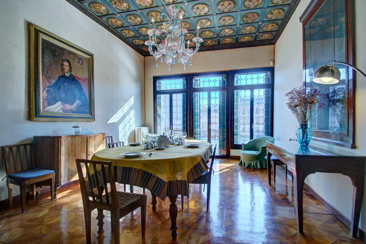 Raboso Grand 9-windows Apartament Wenecja