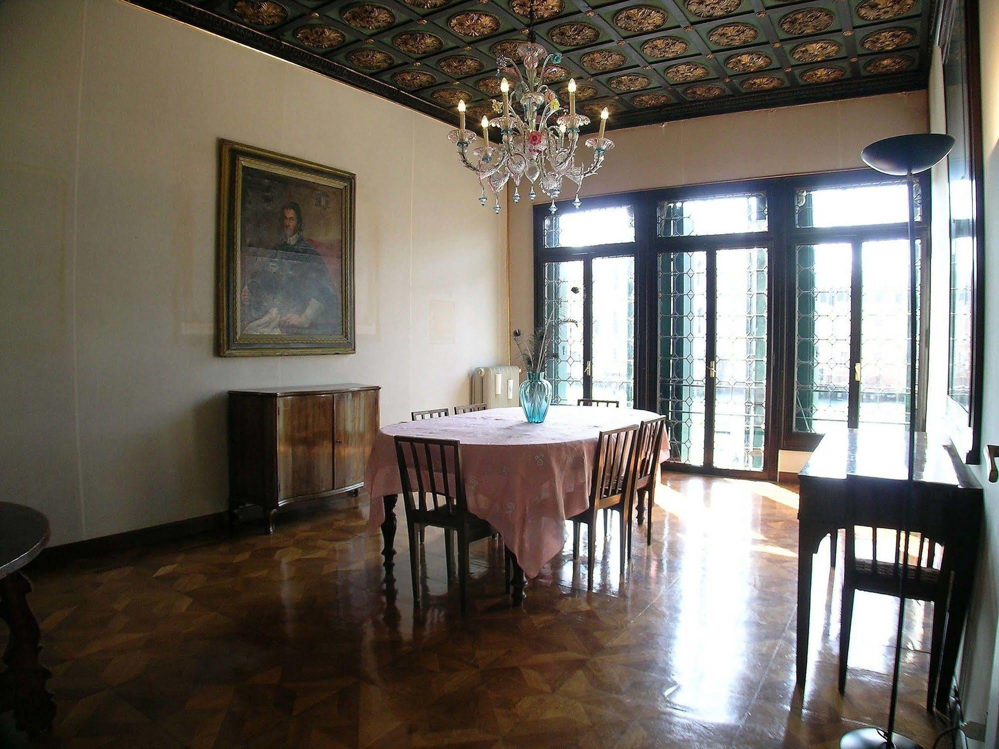 Apartament Raboso Grand 9-windows Wenecja